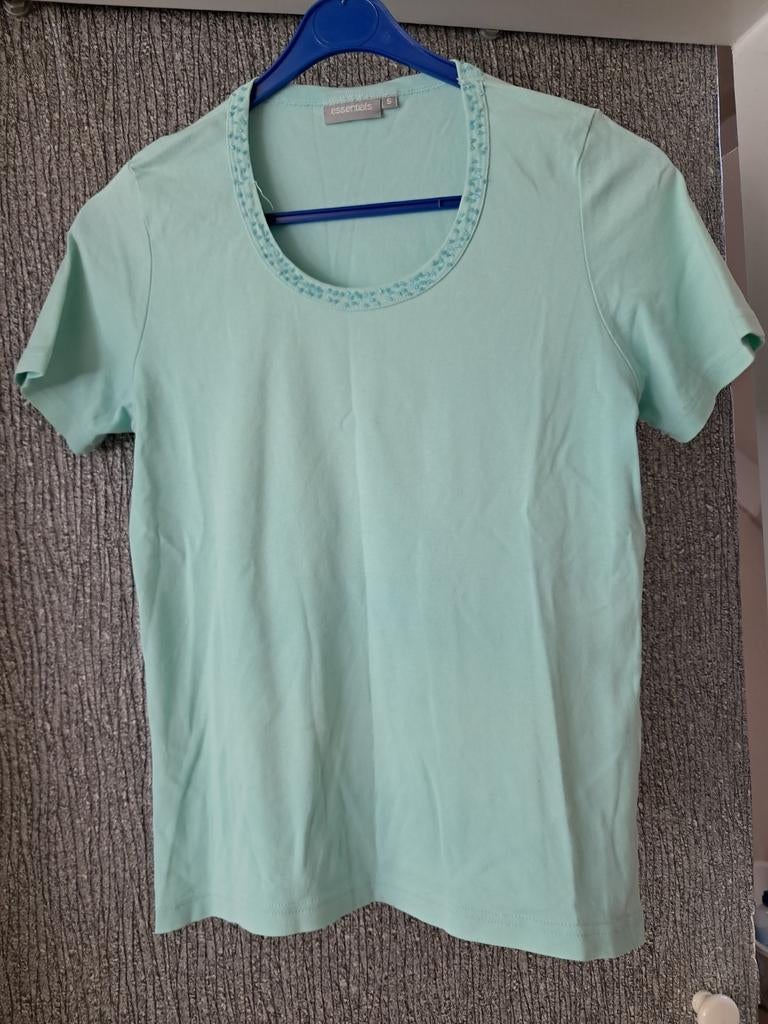 Essentials shirtje maat S, Ophalen of Verzenden