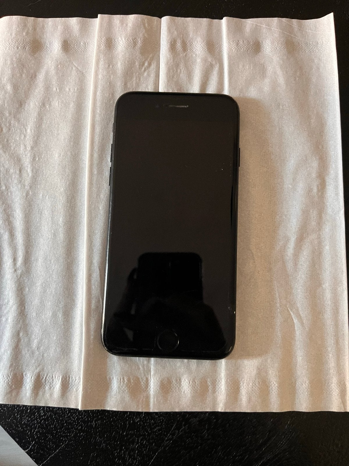 iPhone 7 Zwart 128GB - Goede staat, batterij 70%, Telecommunicatie, Mobiele telefoons | Apple iPhone, Ophalen, 70 %, Zwart, Zonder simlock