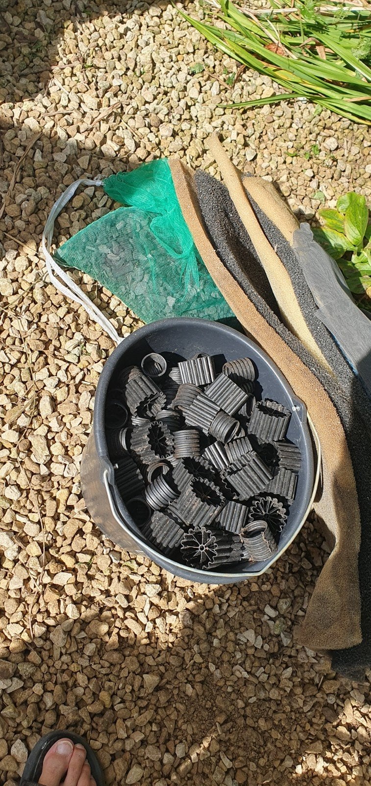vijver filter restjes..gratis, Tuin en Terras, Vijver-toebehoren, Ophalen, Vijverfilter