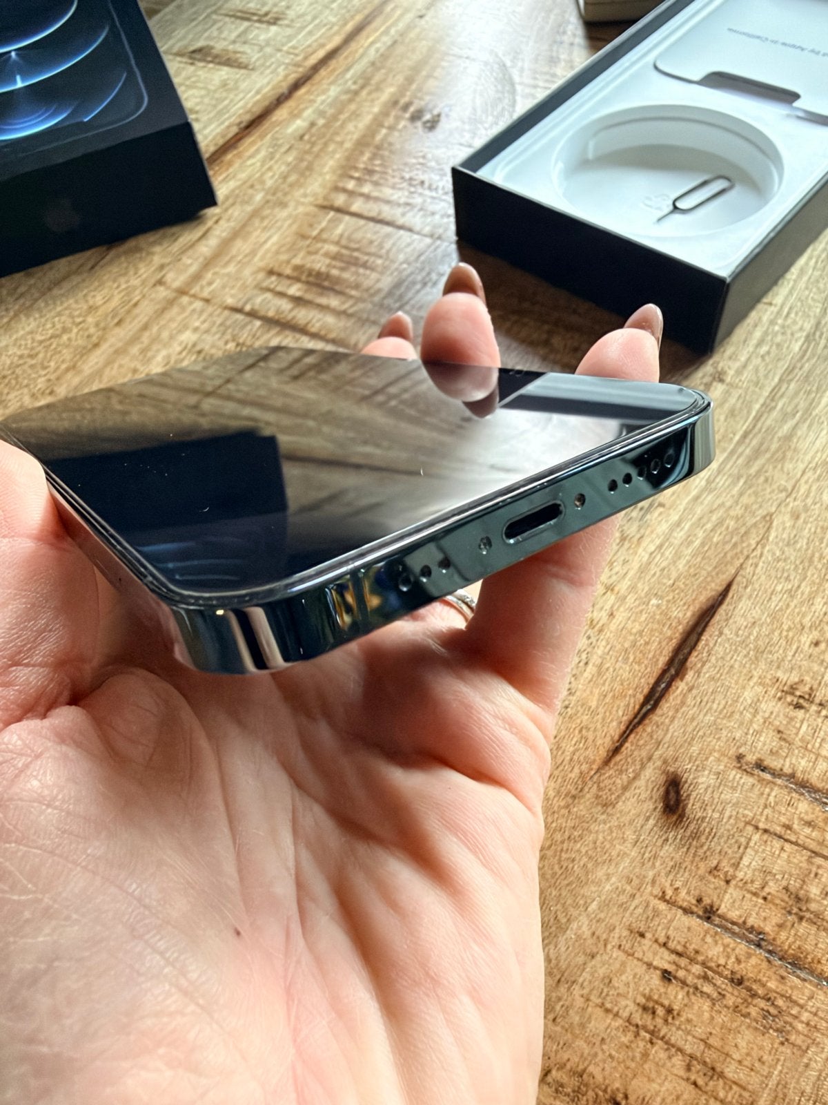 Foto 6 van iPhone 12 Pro Max 128GB - Zo goed als nieuw