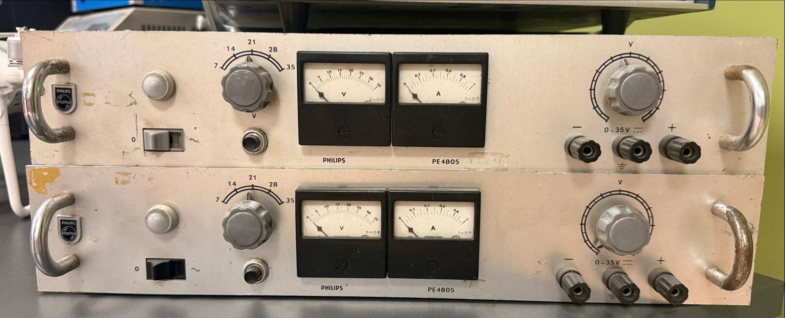 Philips PE4805 Voedingseenheid (2 stuks), Doe-het-zelf en Verbouw, Meetapparatuur, Gebruikt, Ophalen