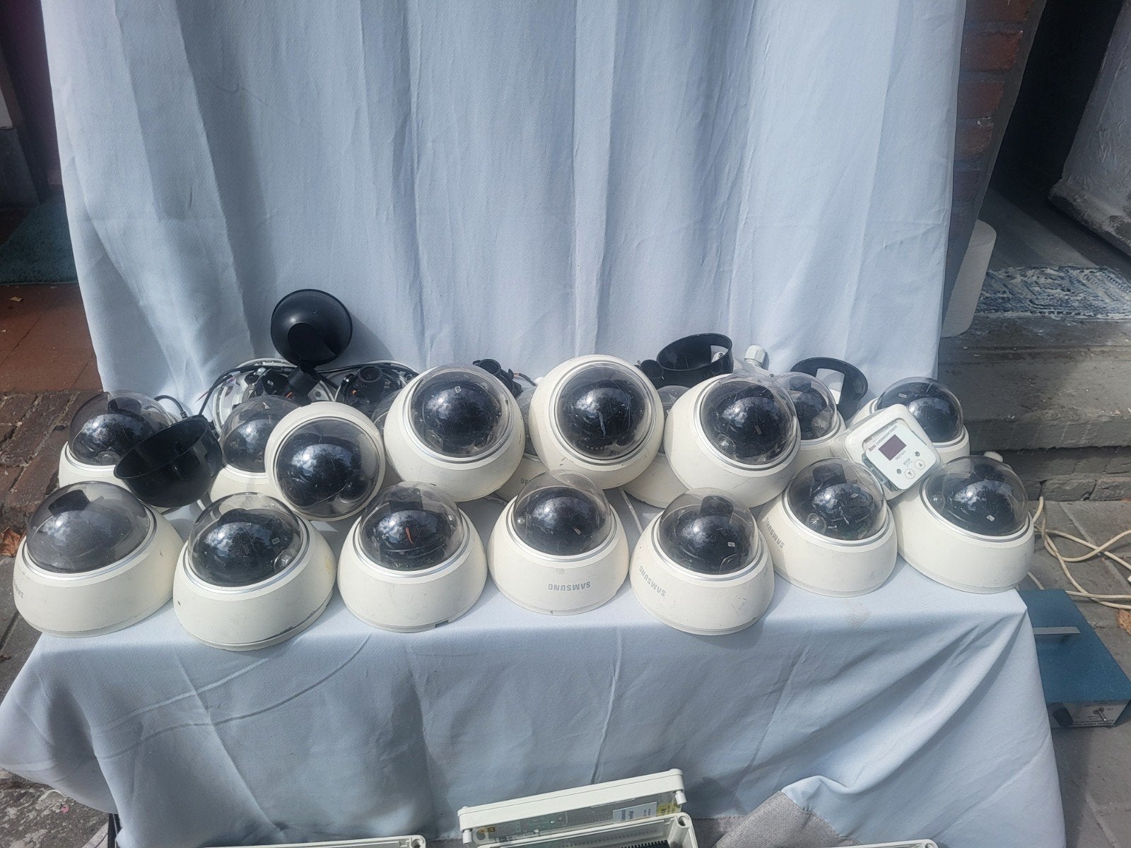18 Samsung bewakingscamera's voor winkel/pand (SUD-2080P), Ophalen of Verzenden