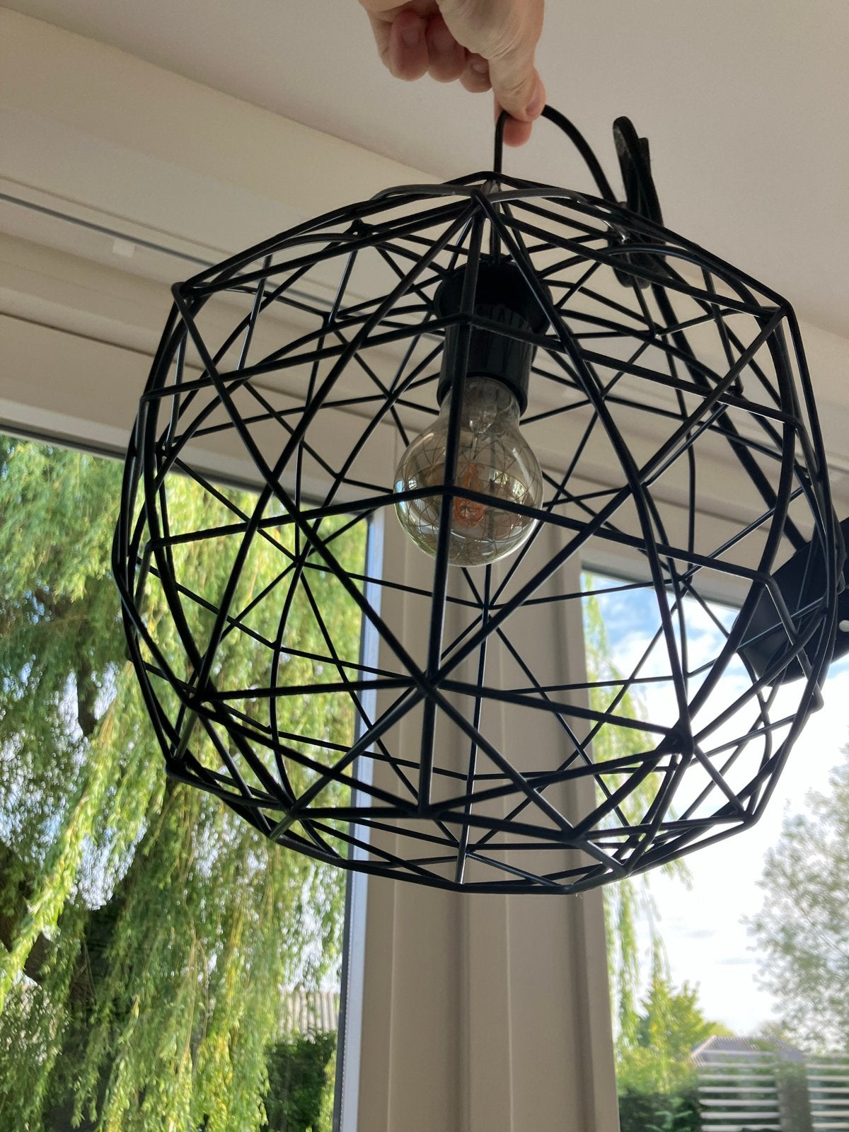Moderne Zwarte Draadstalen Hanglamp - Stijlvol Design, Ophalen, Zo goed als nieuw, Metaal, E27 (groot)
