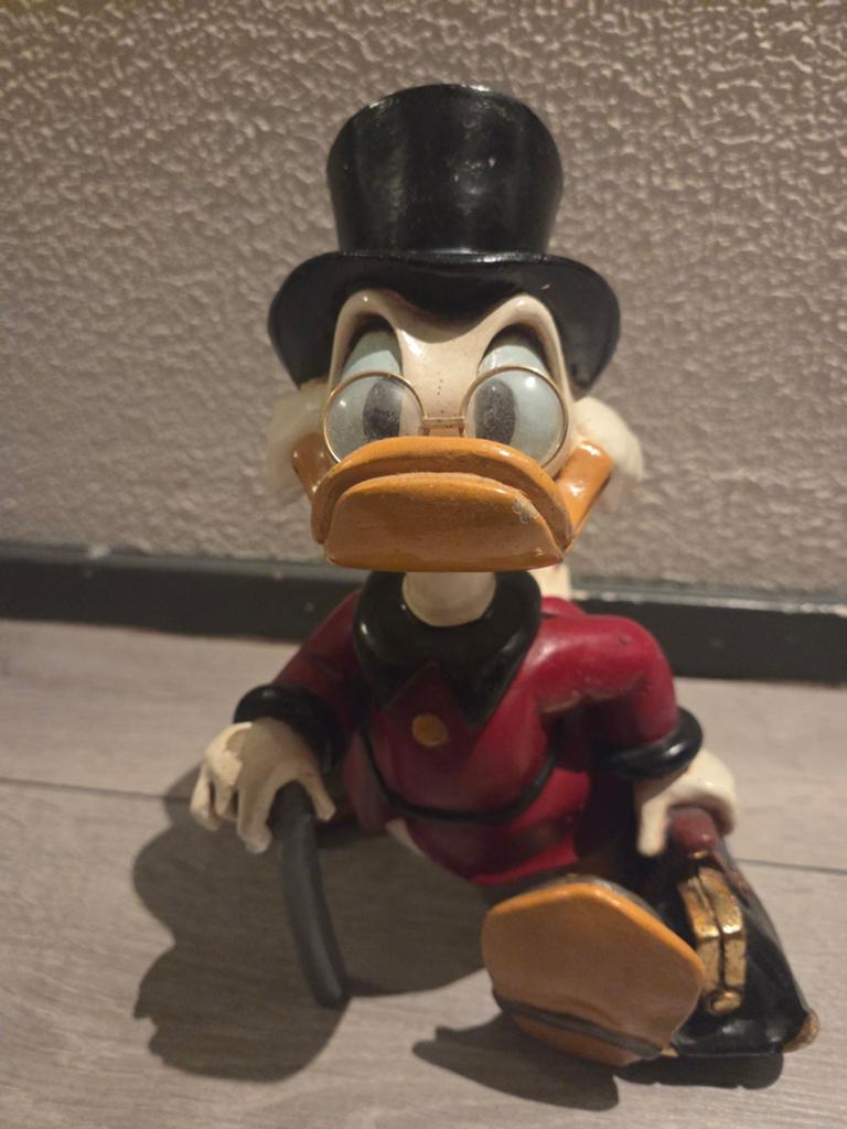 Dagobert Duck met Geldtas Disney beeld, Ophalen of Verzenden, Donald Duck, Zo goed als nieuw, Beeldje of Figuurtje