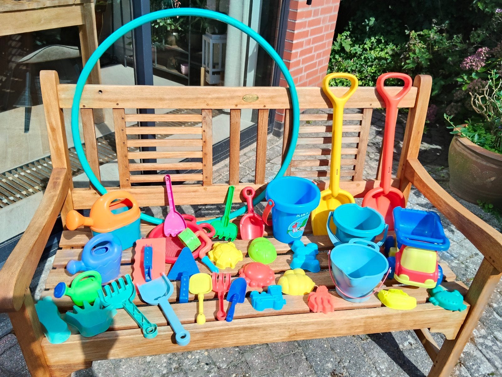Grote set zandspeelgoed en hoelahoep, Ophalen of Verzenden, Gebruikt