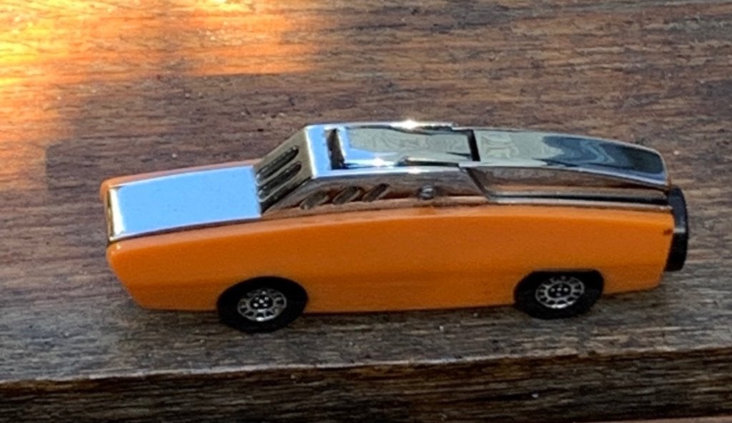 Retro Miniatuur aansteker, Royal cart jaren'50, Ophalen of Verzenden, Zo goed als nieuw, Aansteker