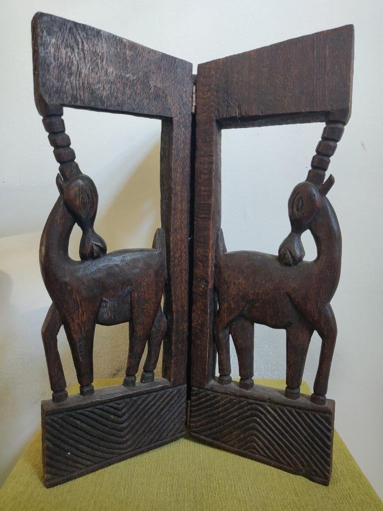 Antiek Afrikaans houten bijzettafeltje/sculptuur, Ophalen of Verzenden
