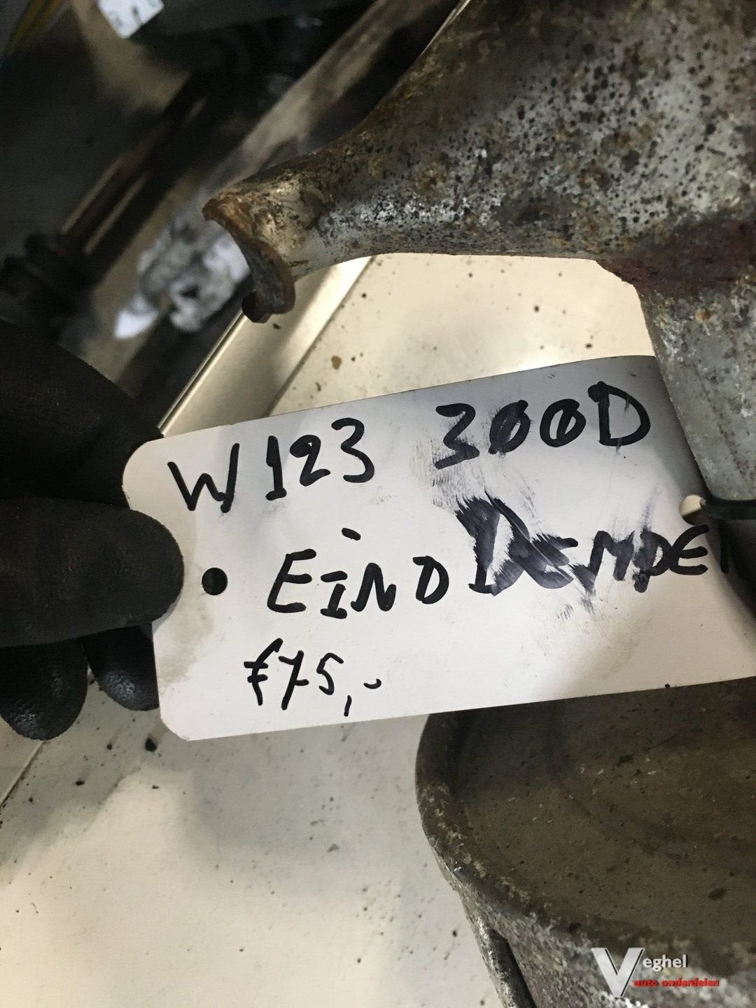 Mercedes w123 300 diesel Einddemper, Ophalen, Gebruikt, -, -