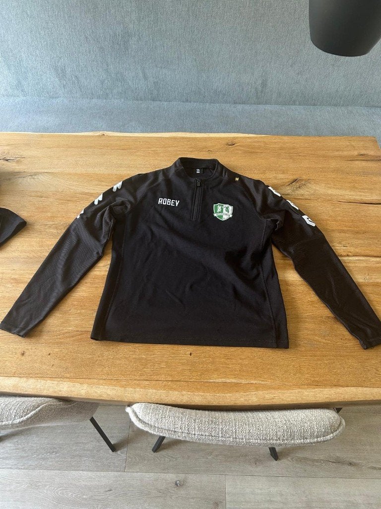 Hilvaria trainingspak, Maat S, Ophalen of Verzenden, Zo goed als nieuw, Trainingspak