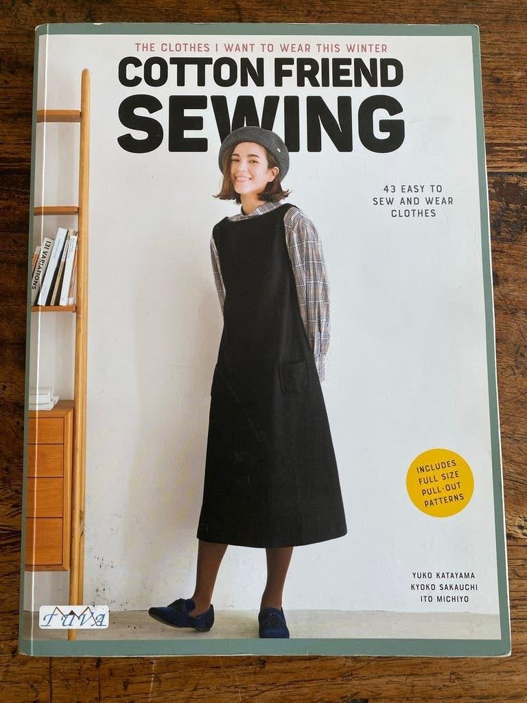Cotton Friend Sewing Boek - 43 patronen voor kleding, Ophalen of Verzenden, Zo goed als nieuw, Borduren en Naaien