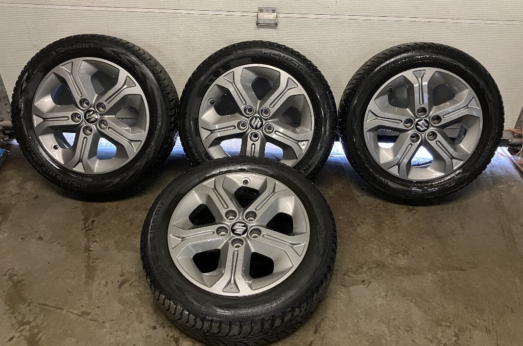 Winter banden set Suzuki Vitara schade vrij, Banden en Velgen, 17 inch, Nvt, Personenwagen