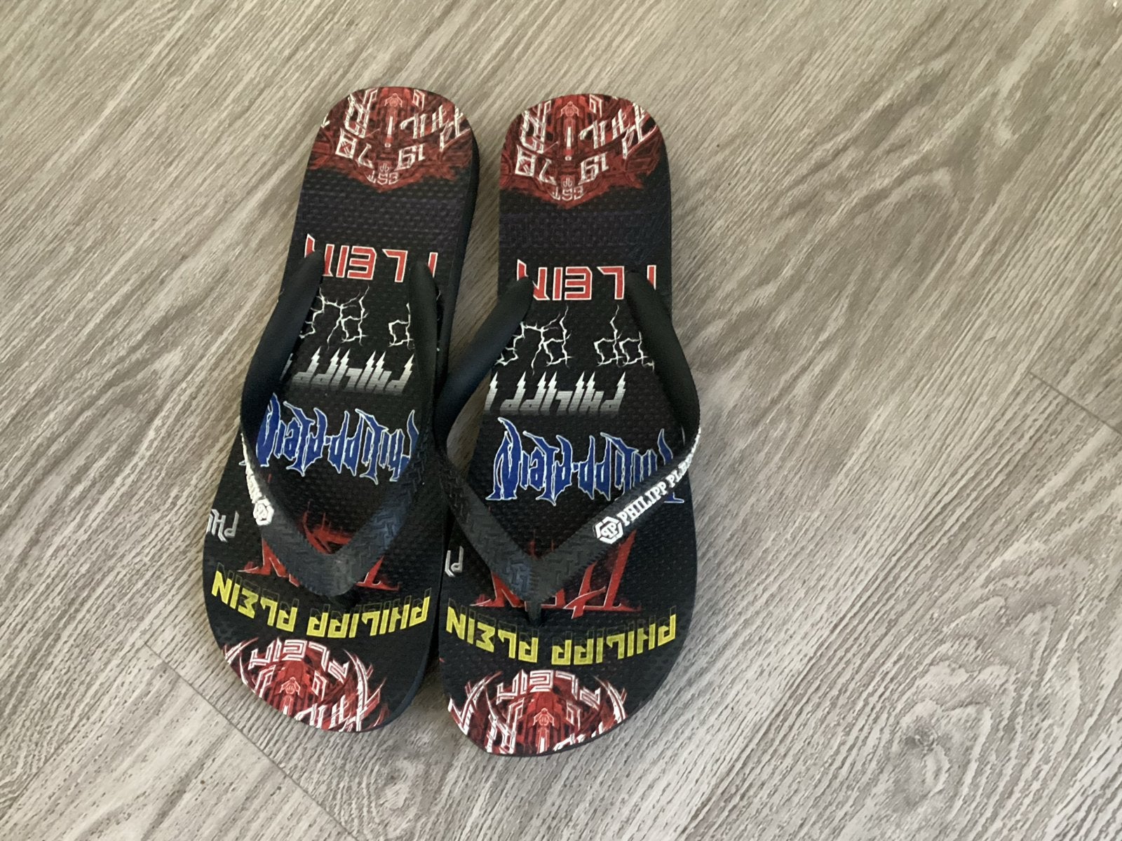 Philipp Plein slippers maat 42-43, Ophalen of Verzenden, Gedragen, Zwart, Slippers