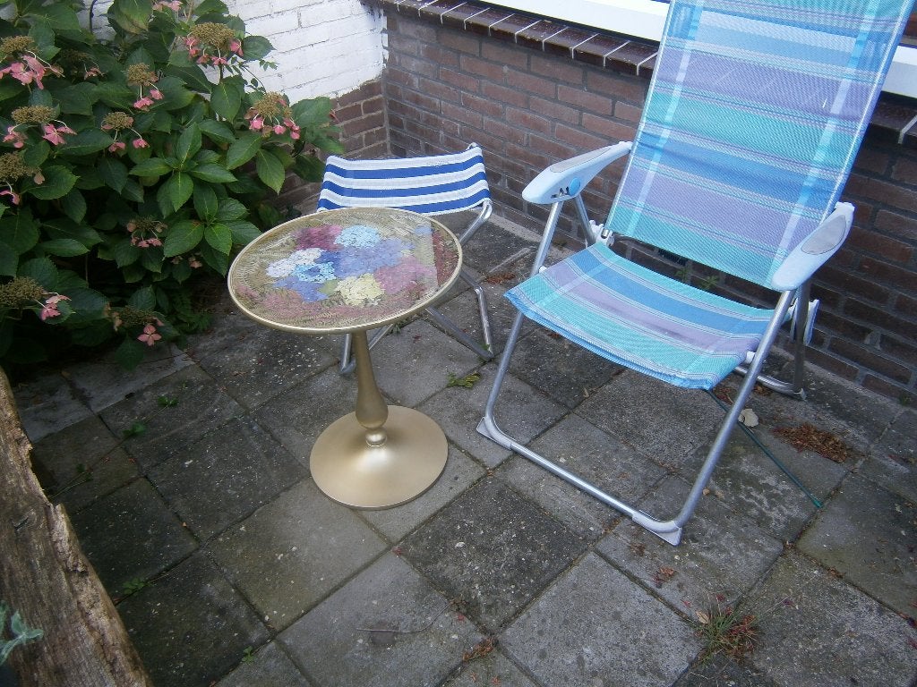 epoxy tafeltje met hortensia's ingegoten, Huis en Inrichting, Ophalen, 50 tot 100 cm, Glas, Rechthoekig