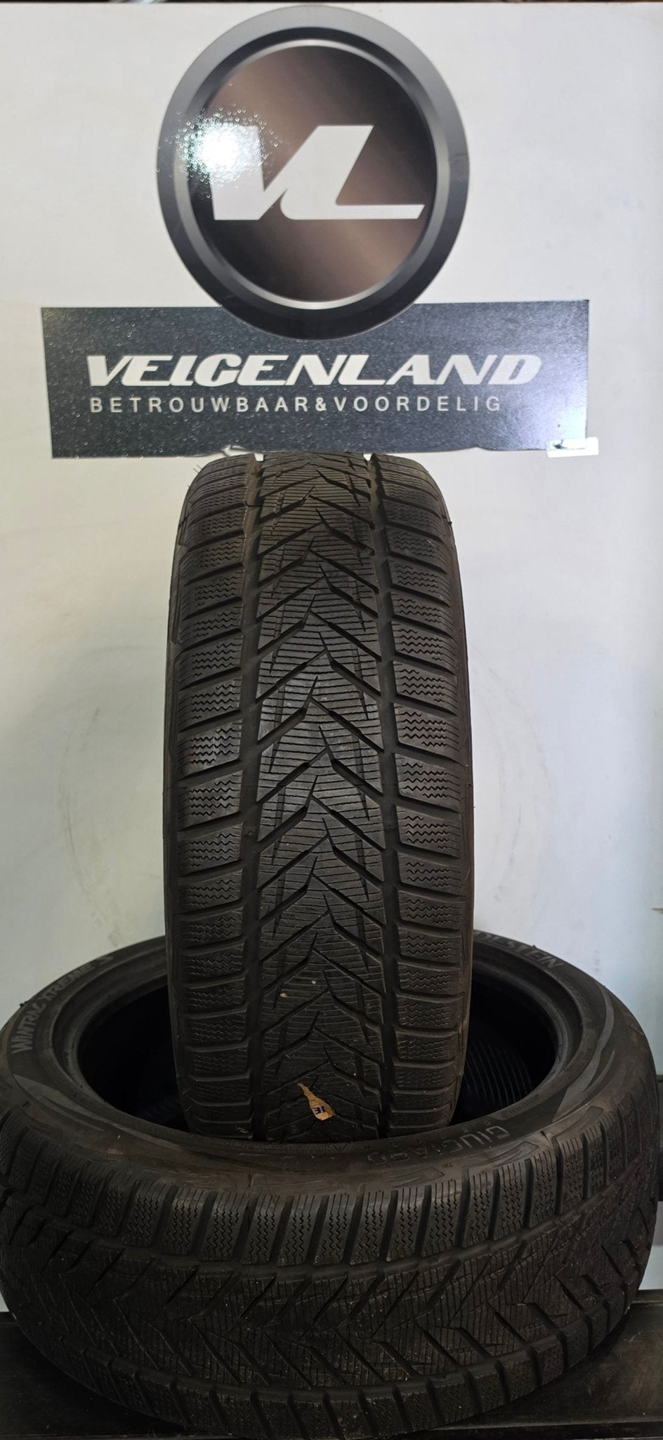Vredestein Wintrac Xtreme S 205-45-17 2054517 205/45R17 88V, Auto-onderdelen, Gebruikt, -, -, 17 inch