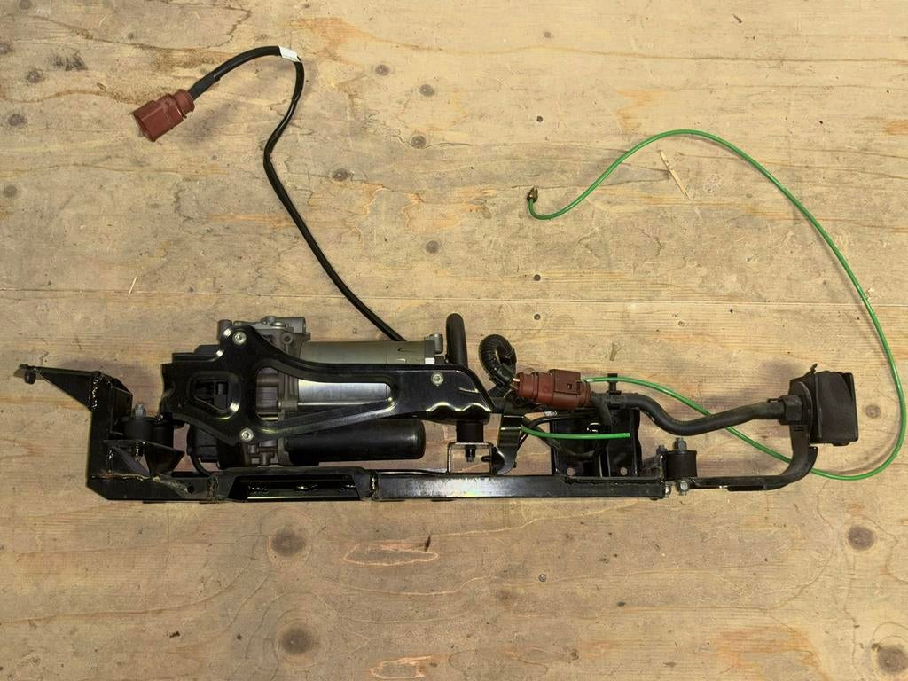 Lamborghini Huracan Lift Systeem Compressor OEM, Auto-onderdelen, Ophalen, Gebruikt, Overige automerken