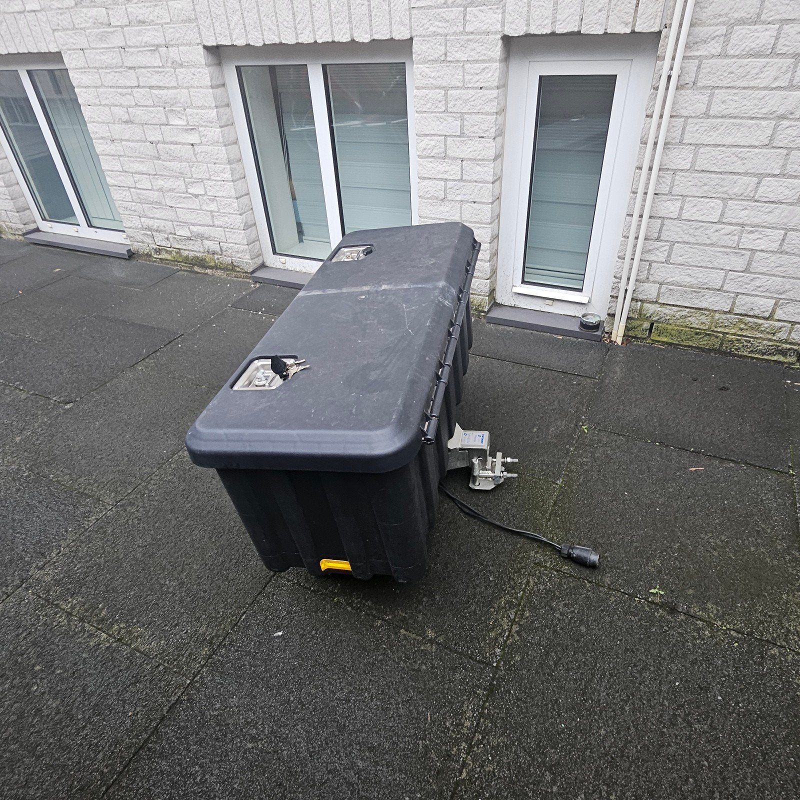Te Huur .top kwaliteit Trekhaak koffer., Ophalen, Gebruikt