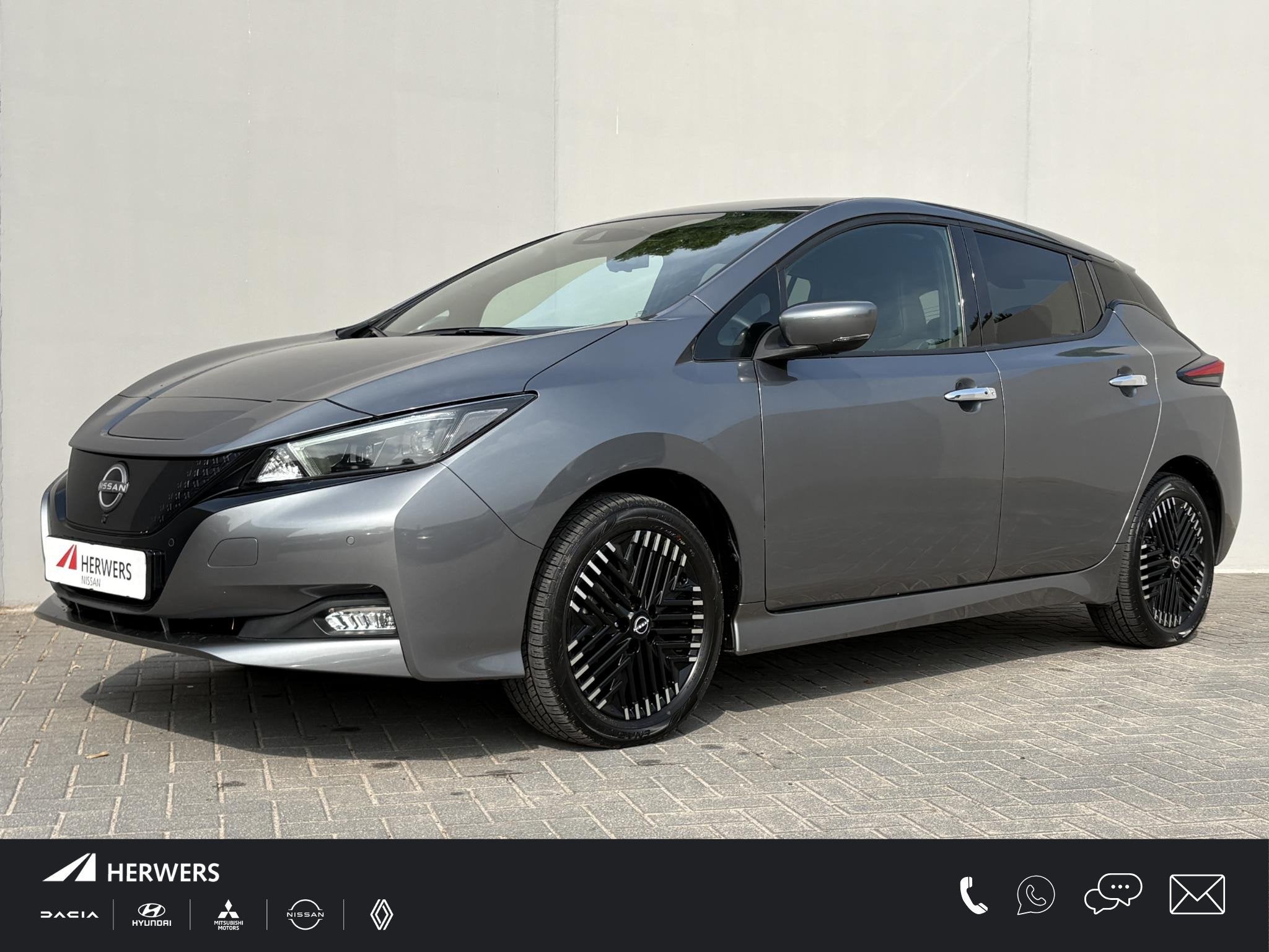 Nissan LEAF e+ Tekna 59 kWh / SOH 100% / Navigatie / Apple C
