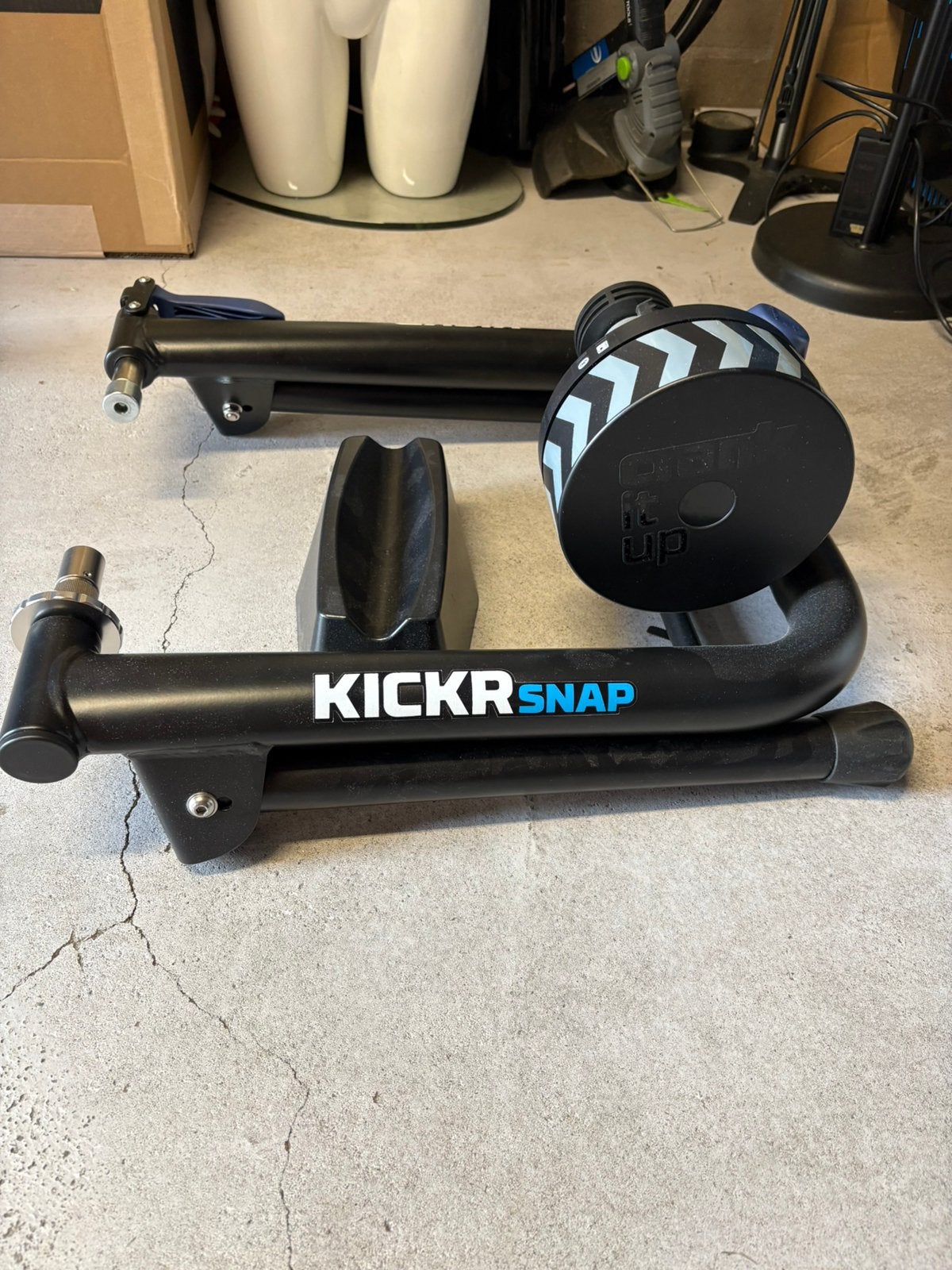 WAHOO KICKR SNAP FIETSTRAINER, Sport en Fitness, Wielrennen, Ophalen, .., Overige typen, Zo goed als nieuw