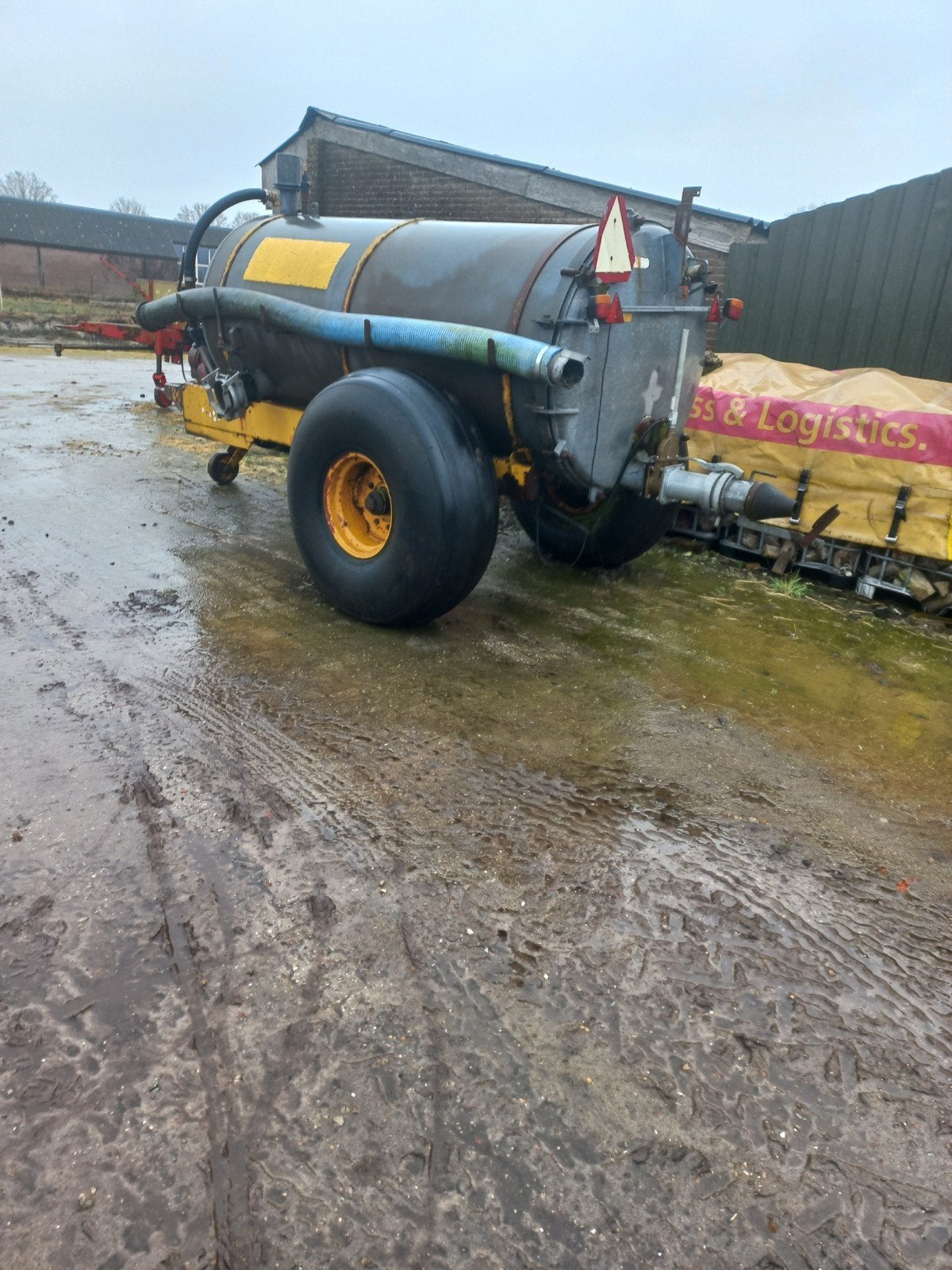 veenhuis tank 4200 liter, Zakelijke goederen, Agrarisch | Werktuigen, Ophalen, Gewasbescherming en Bemesting