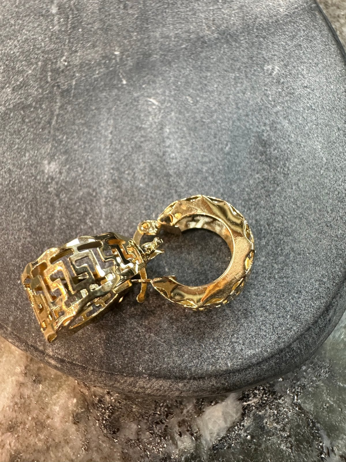14k Gouden Versace Oorbellen - Griekse Sleutel Design, Ophalen of Verzenden, Nieuw, Goud, Hangers