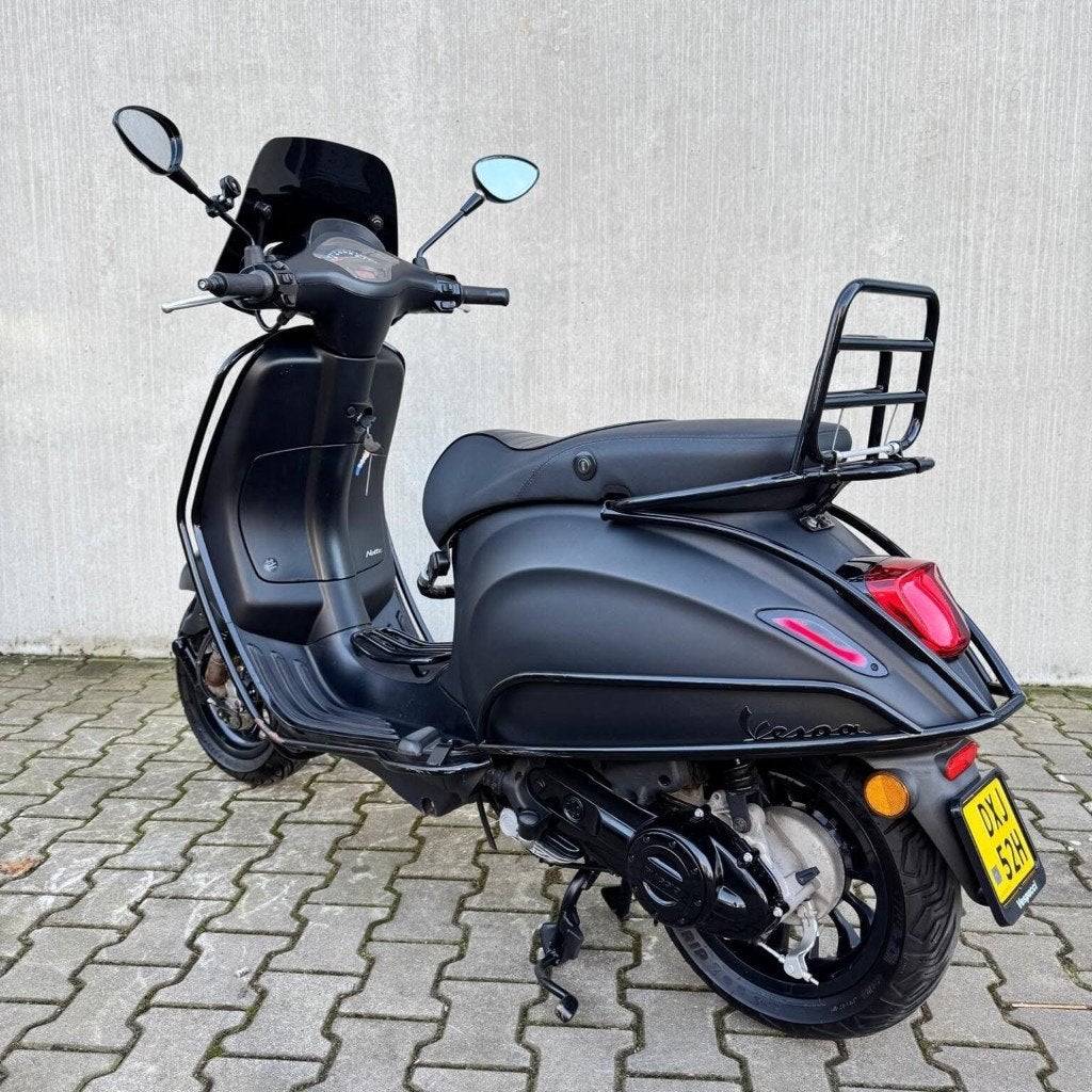 Vespa Sprint Sport Mat Zwart, Ophalen, Maximaal 45 km/u, Vespa S, Zo goed als nieuw