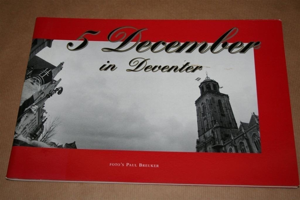 5 December in Deventer – Sinterklaas in beeld [1998], -, -, Ophalen of Verzenden, Zo goed als nieuw