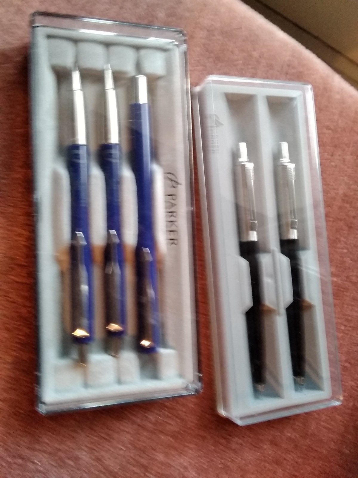 2 sets Parker pennen., Verzamelen, Pennenverzamelingen, Ophalen, Nieuw, Balpen, Parker