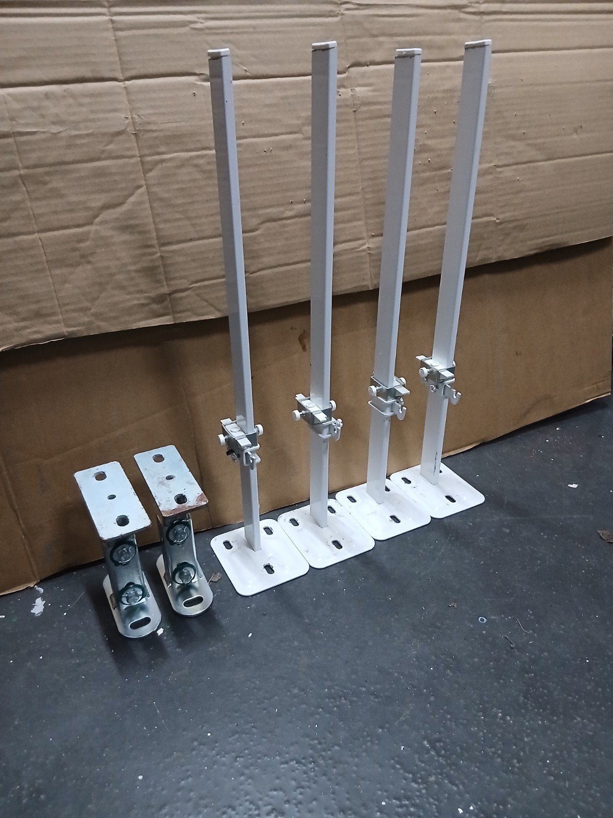 Verstelbare poten voor radiator - 2x 16cm, 4x 58cm, Ophalen, Gebruikt