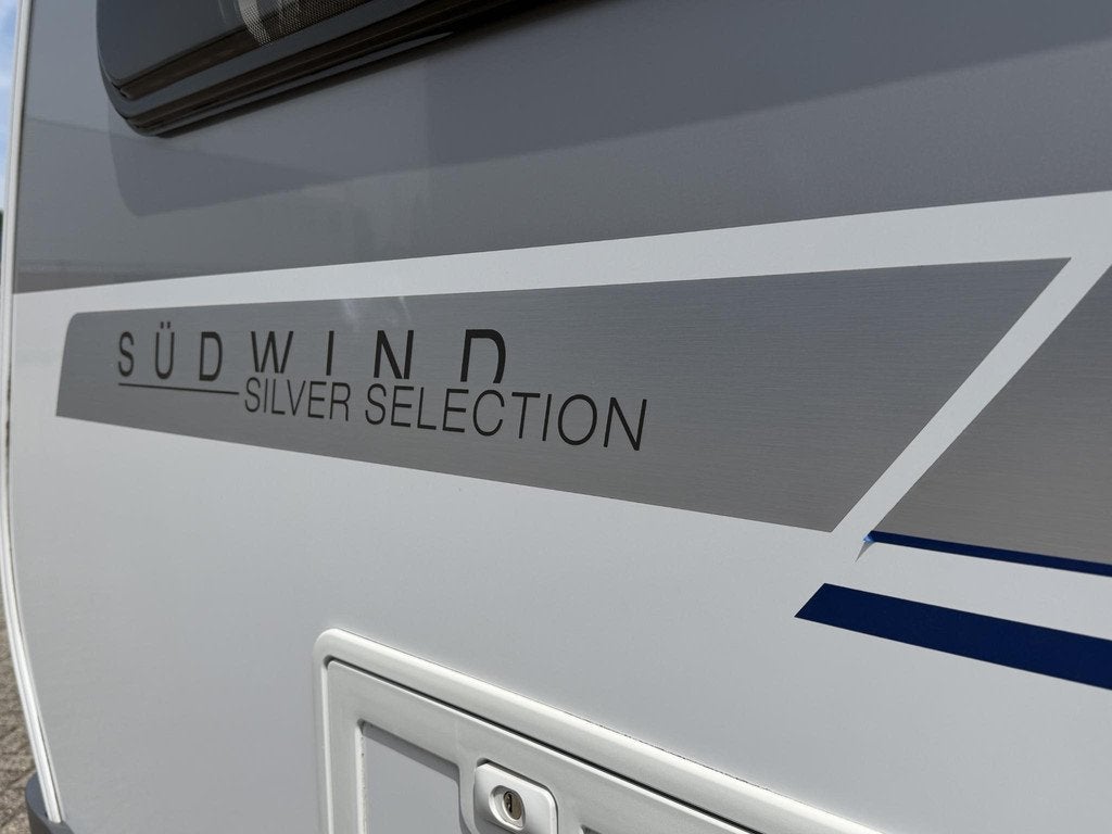Knaus Südwind 450 FU Silver Selection, Caravans en Kamperen, Caravans, Reservewiel, Rondzit, Bedrijf, Lengtebed