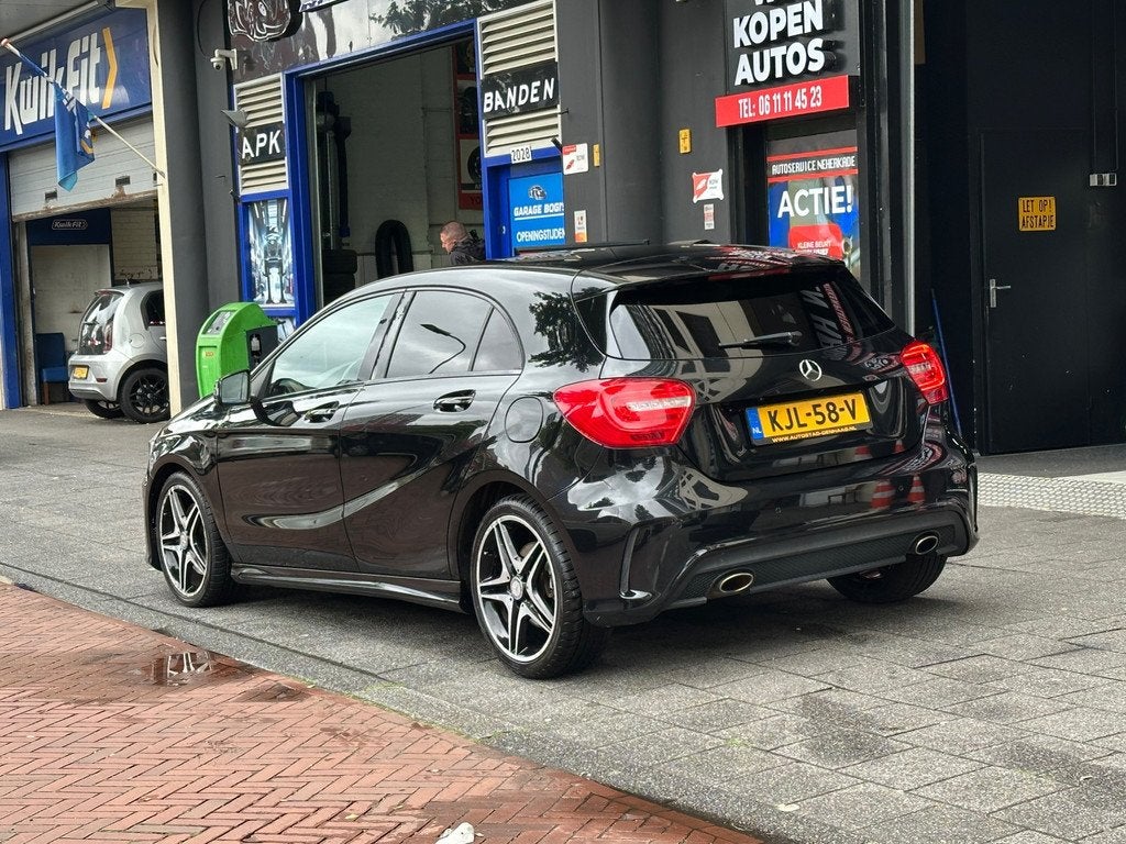 Mercedes-Benz A-klasse 250 Amg Automaat Leer Clima Xenon/Led, Auto's, Mercedes-Benz, 1345 kg, Gebruikt, Euro 6, 4 cilinders