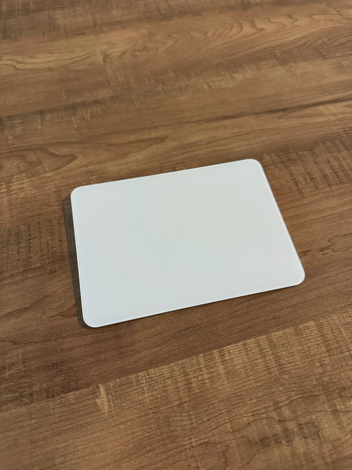 Apple Magic Trackpad Gen 2 - Wit, Computers en Software, Ophalen of Verzenden, Zo goed als nieuw, Draadloos, Trackpad