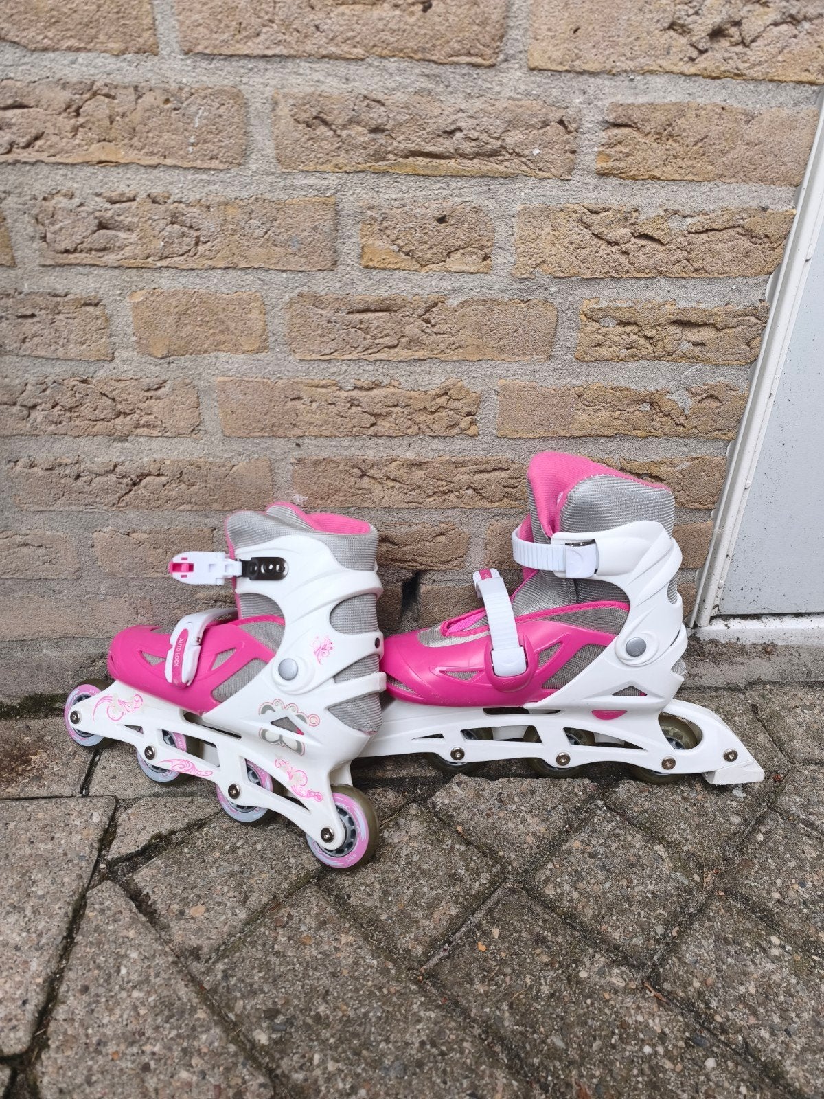 Meiden skeelers met bescherming, Sport en Fitness, Skeelers, Overige merken, Ophalen of Verzenden, Inline skates 4 wielen, Dames