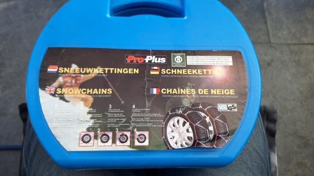 Sneeuwkettingen KN120 voor o.a. VW Transporter T6, Tiguan., Auto diversen, Sneeuwkettingen, Ophalen of Verzenden
