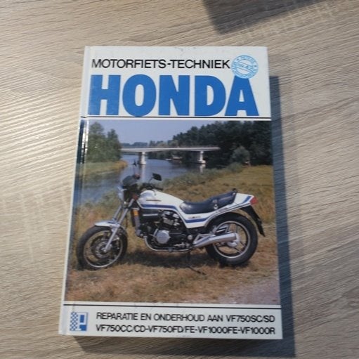 Honda VF750 VF1000 1982 1985 handboek Nederlands Peters, Ophalen of Verzenden, Honda