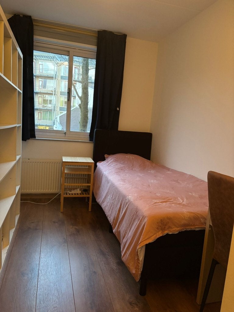 Kamer te huur  Beverwijk Centrum (TIJDELIJK), Huizen en Kamers, Kamers te huur, 50 m² of meer, Haarlem