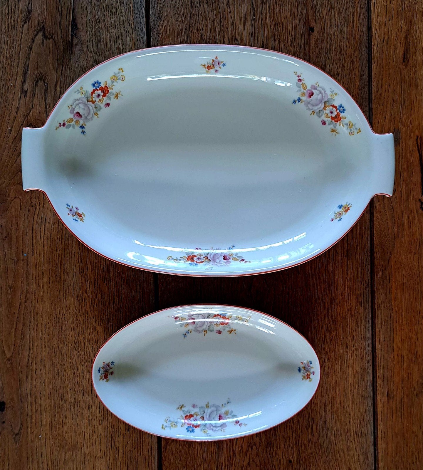 Set van 2 antieke ovale serveerschalen met bloemmotief, Ophalen of Verzenden