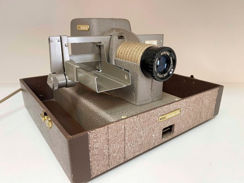 Headliner 303 425G-3 Slide Projector serie 15255, N, Ophalen of Verzenden, N, N