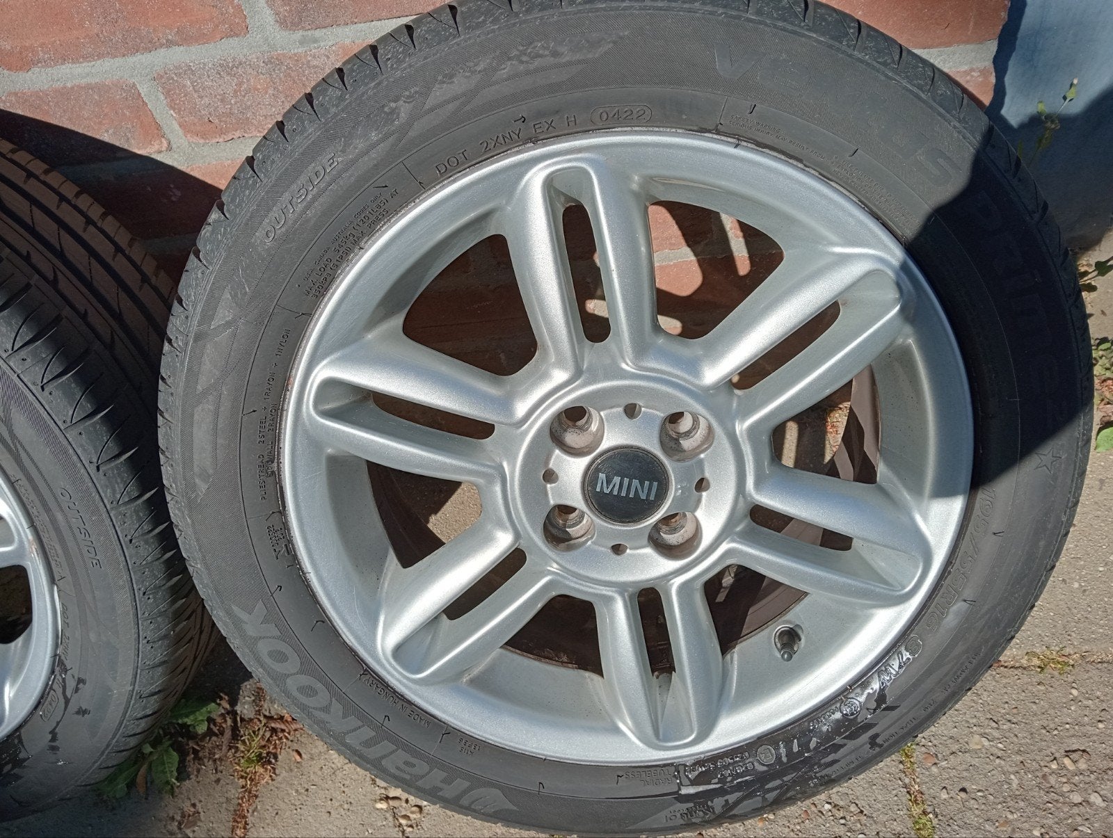 Mini Cooper 16 insch velgen met banden zie foto,s, Ophalen, Mini