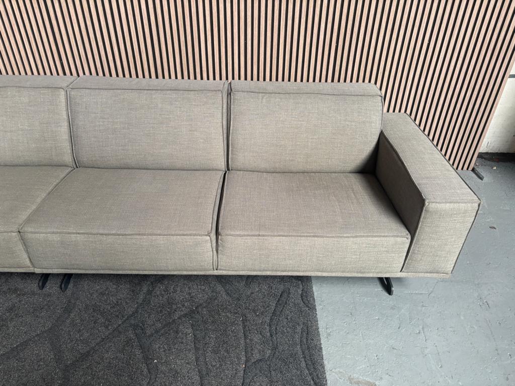 GRATIS LEVERING Cartel Living Bank 5 Zits 375x90 GEREINIGD, Huis en Inrichting, Banken | Bankstellen, 300 cm of meer, 75 tot 100 cm