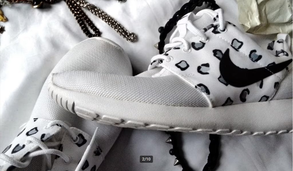 Dames Sneakers Nike Roshe Run Print Leopard Maat 40 Wit, Wit, Nike, Ophalen of Verzenden, Sneakers of Gympen