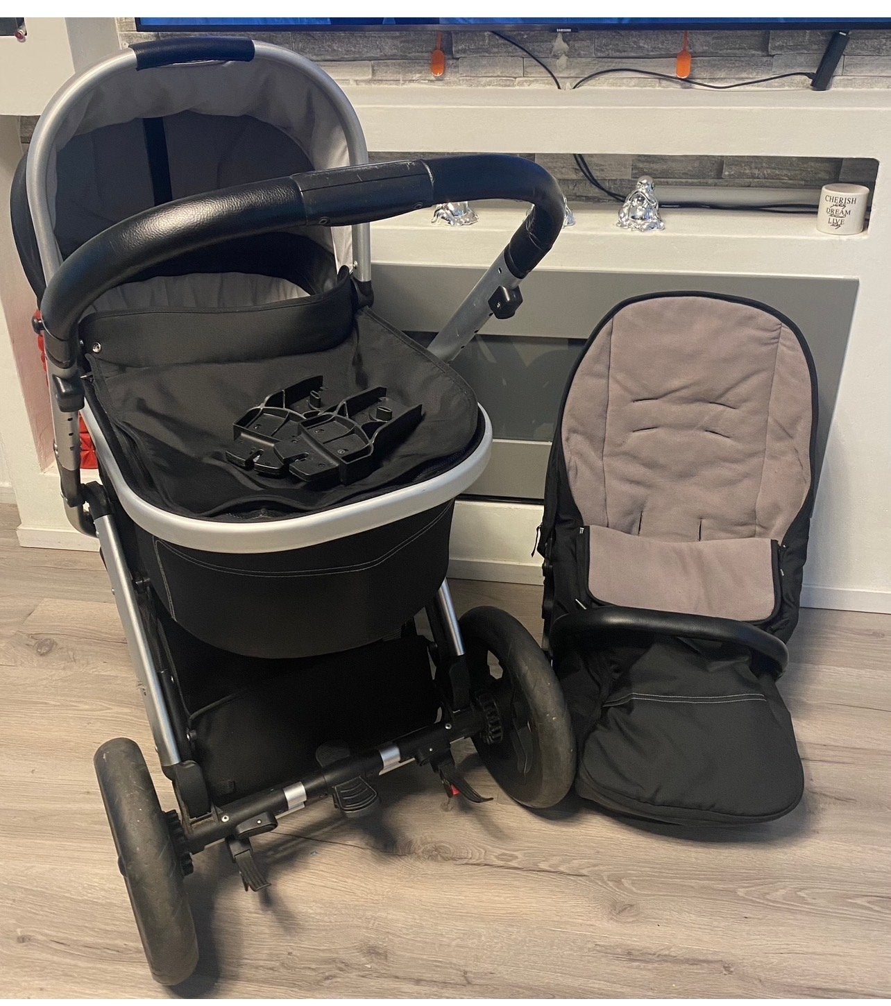 Mutsy Transit kinderwagen, Zo goed als nieuw, Met reiswieg, Mutsy, Ophalen