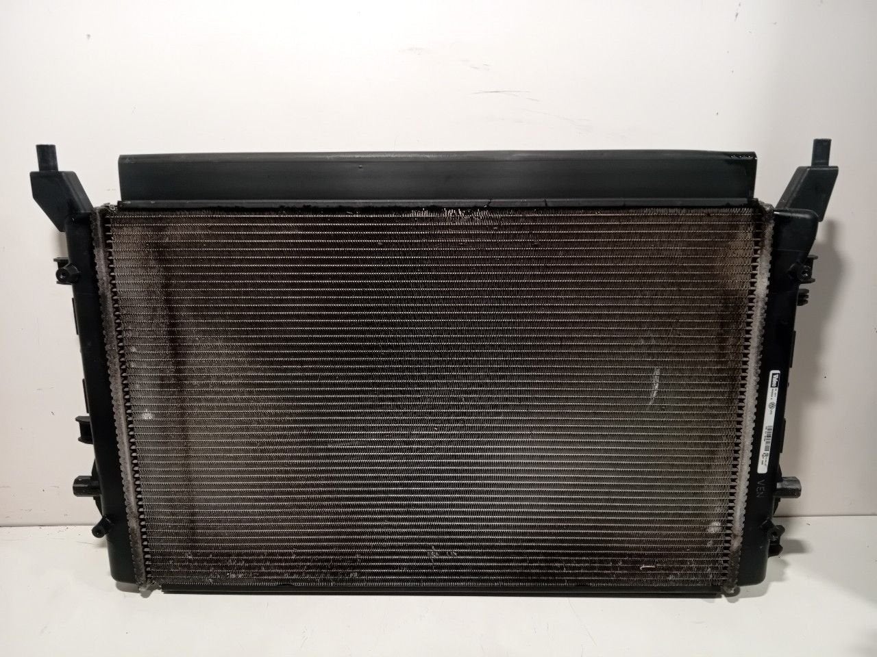Radiateur Volkswagen Caddy, Onderdelen@venauto.nl, Van der Ven Autorecycling B.V., Gebruikt, Ettenseweg 76, 4706 PB Roosendaal, The Netherlands