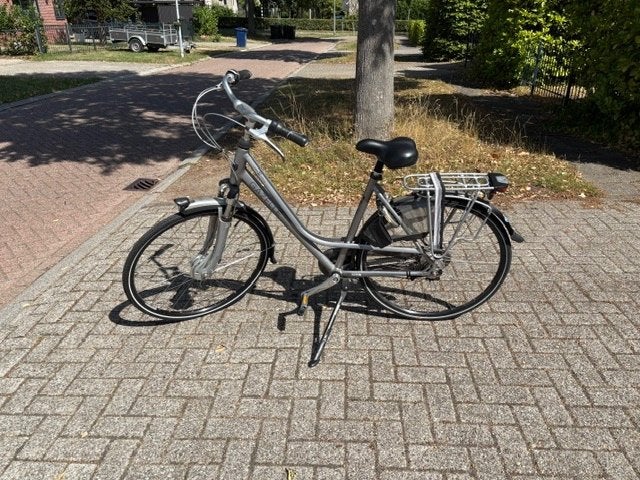 Gazelle Paris Plus dames fiets, Fietsen en Brommers, Fietsen | Dames | Damesfietsen, Ophalen, Versnellingen, Gazelle, Trommelrem