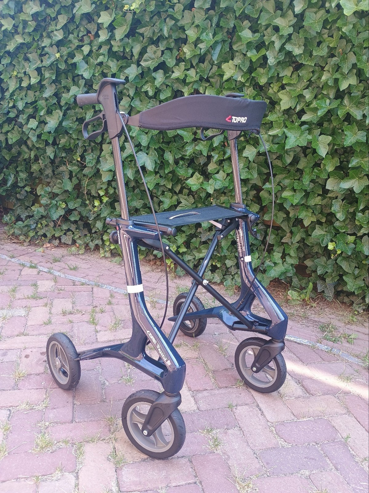 rollator Topro Pegasus carbon 6kg lichtgewicht blauw rugband, Ophalen, Opvouwbaar, Zo goed als nieuw