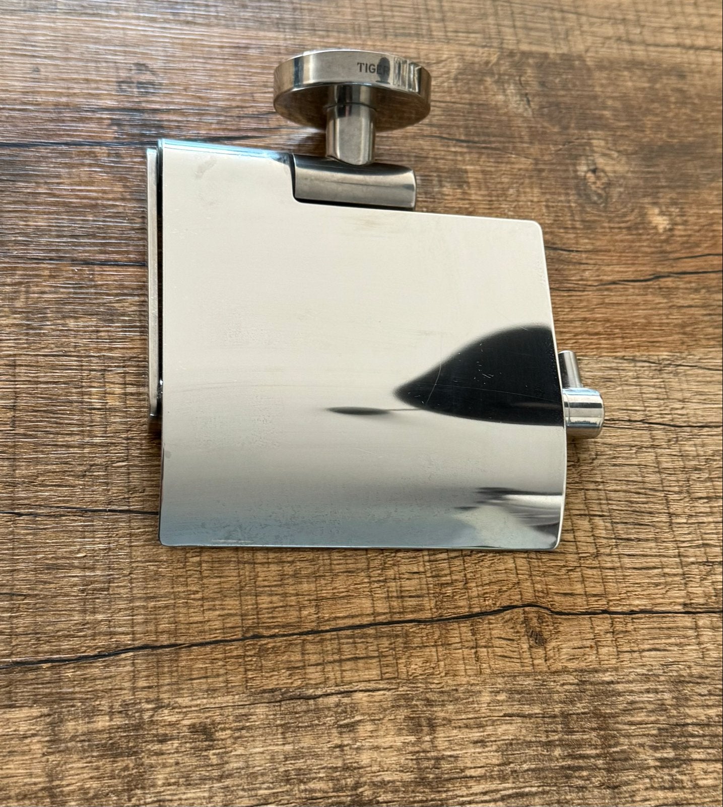 Tiger Toiletrolhouder RVS, Ophalen of Verzenden, Gebruikt, Rvs, Toilet