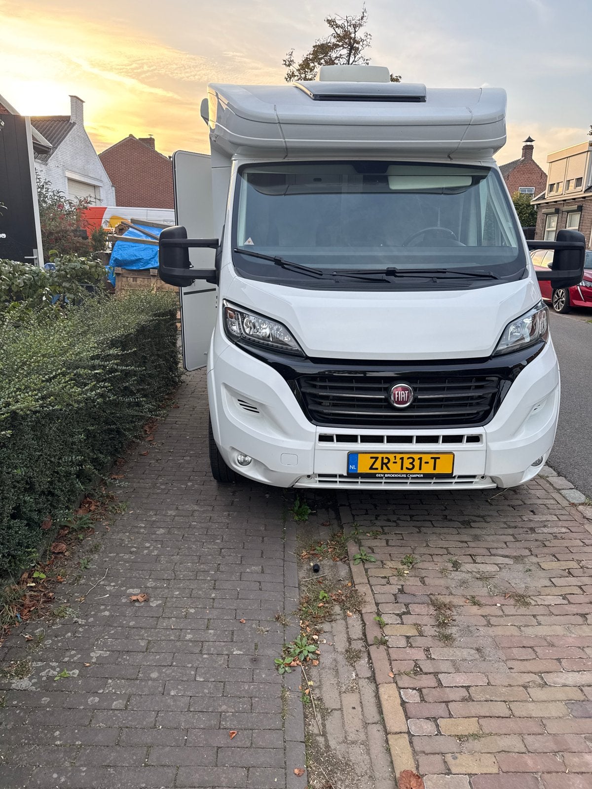 Foto 6 van Sun Living Camperbus - Compact en Compleet