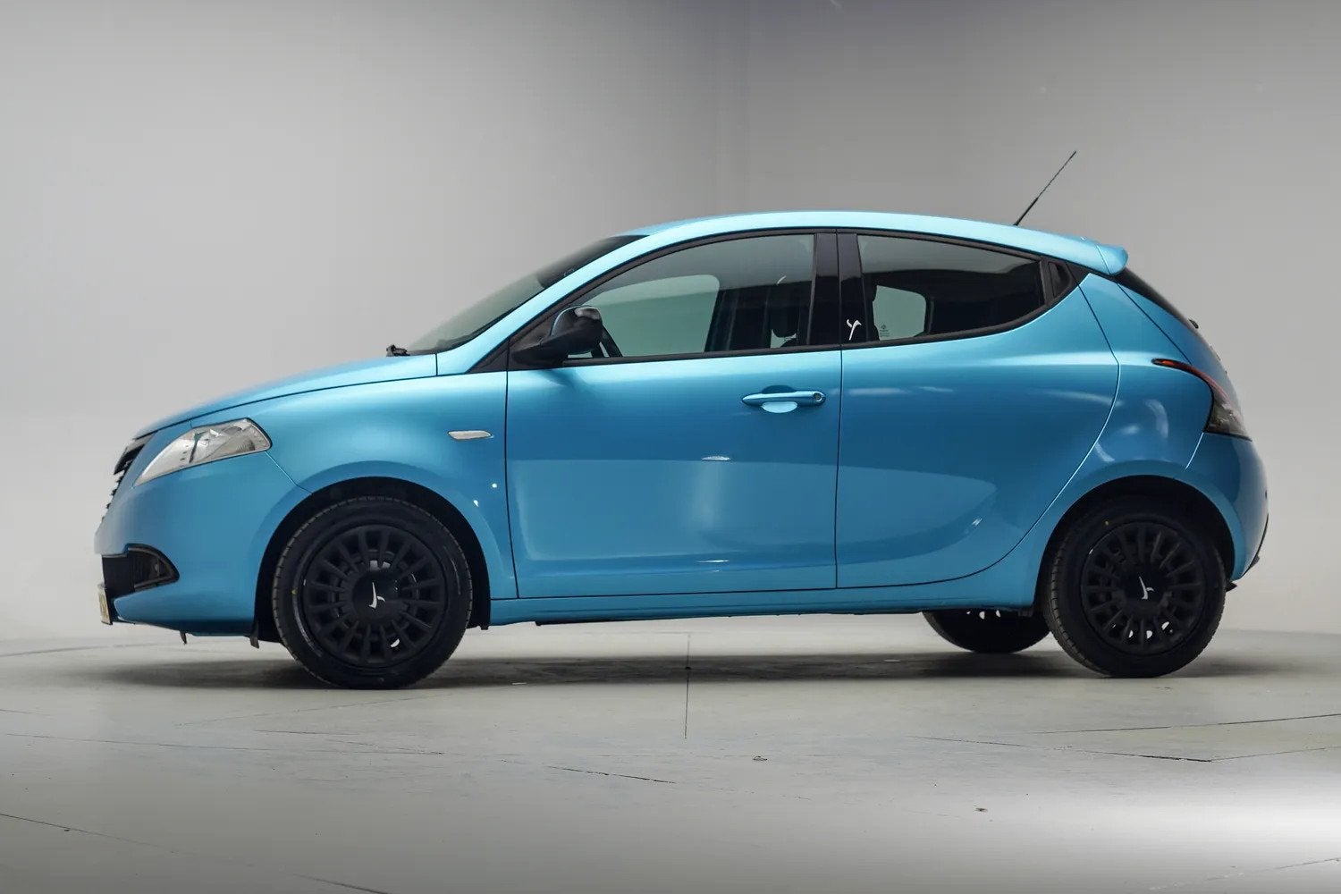 Lancia Ypsilon 0.9 TwinAir Elefantino Plus [ Airco PDC LMV ], Auto's, Gebruikt, Verwarmde buitenspiegels, Origineel Nederlands
