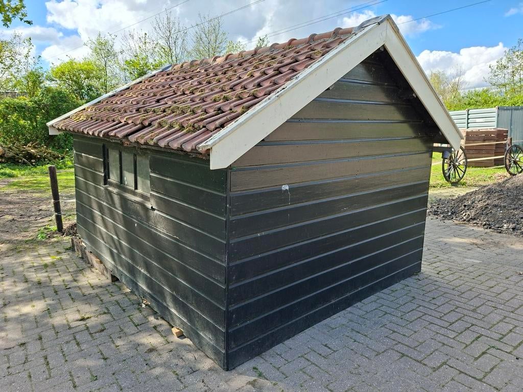 Te koop schuurtje met pannendak isolatie dak, Ophalen of Verzenden, Minder dan 250 cm, Schuur, Zonder ramen
