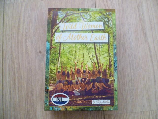 Elly Ariella - Wild Women of mother earth Nederlands Orakel, Verzenden, Zo goed als nieuw, Overige onderwerpen, Achtergrond en Informatie