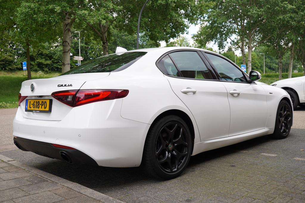 Alfa Romeo Giulia 2.2 Sprint / BTW / Trekhaak / 18'Inch / Ad, 745 kg, Gebruikt, Wit, Origineel Nederlands